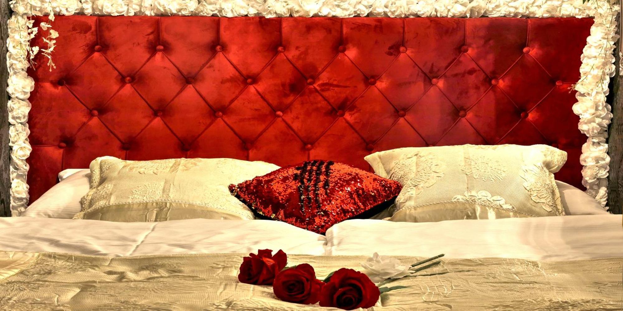 Ferrari Wellness Apartman ปาร์ดูบิตเซ ภายนอก รูปภาพ