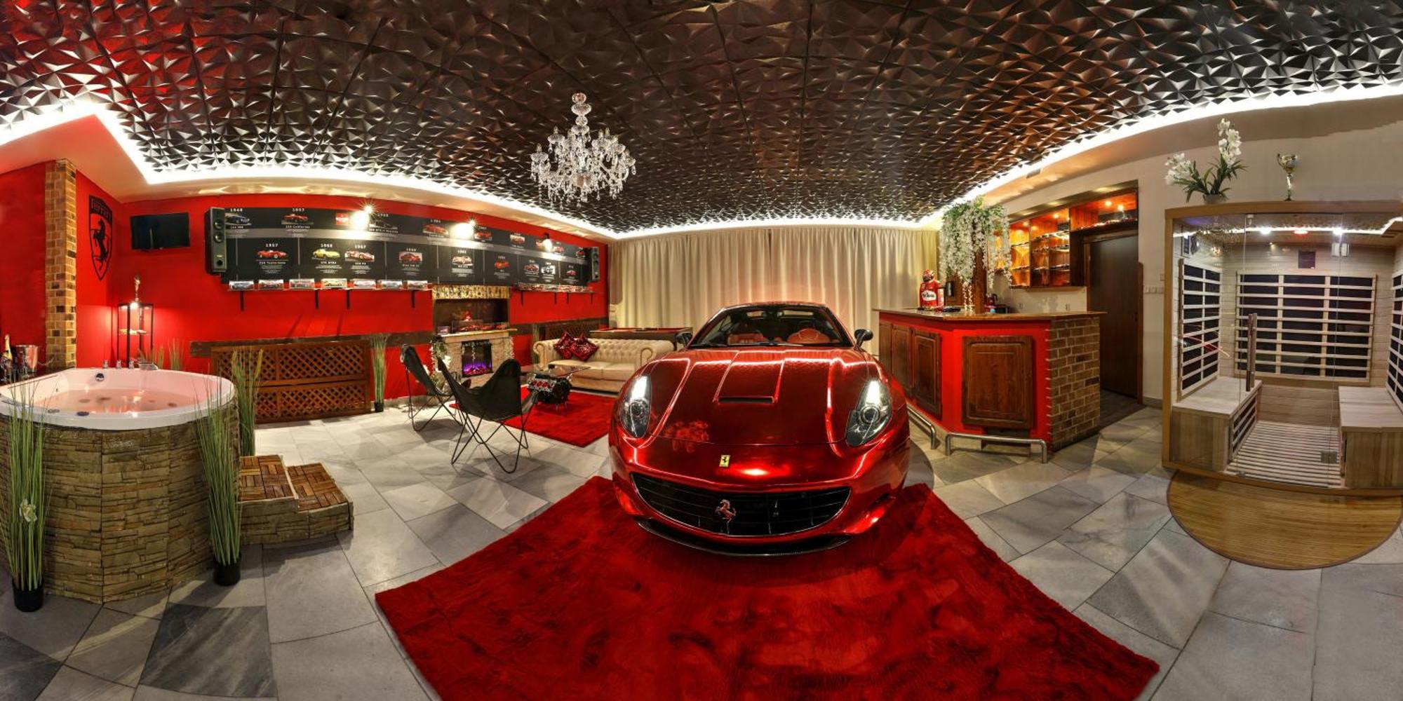 Ferrari Wellness Apartman ปาร์ดูบิตเซ ภายนอก รูปภาพ